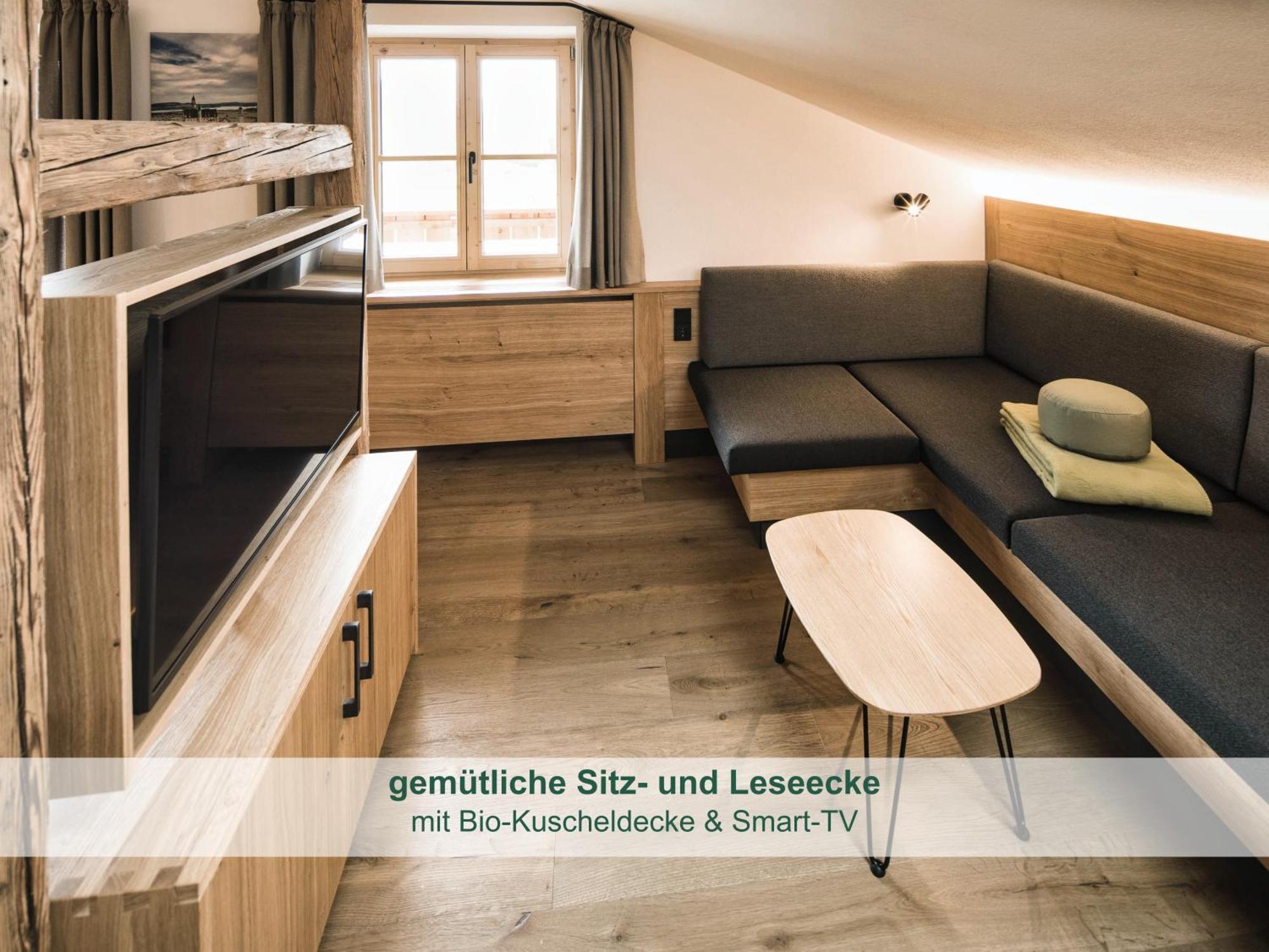Chalet - Ferienwohnungen - Biohof Stoeger - Panoramasuedbalkon - Grandiose Aussicht Auf See, Berge Und Schloss Neuschwanstein รีเดิน ภายนอก รูปภาพ
